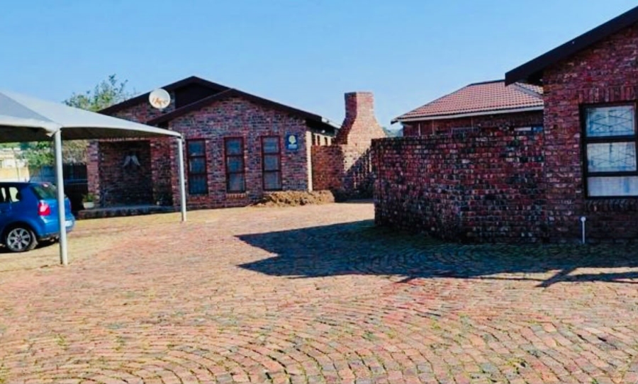 2 Bedroom Property for Sale in Windsor Park Eastern Cape